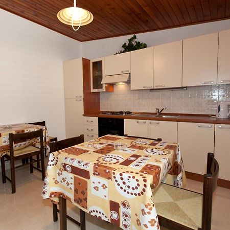 Apartments Milana Tučepi Eksteriør billede