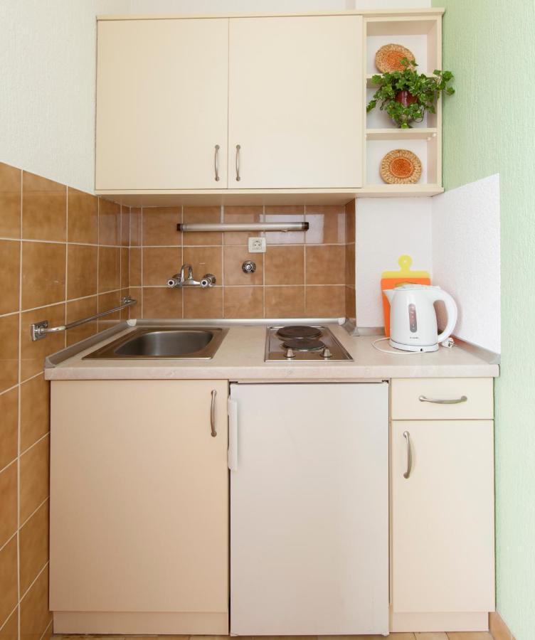 Apartments Milana Tučepi Eksteriør billede