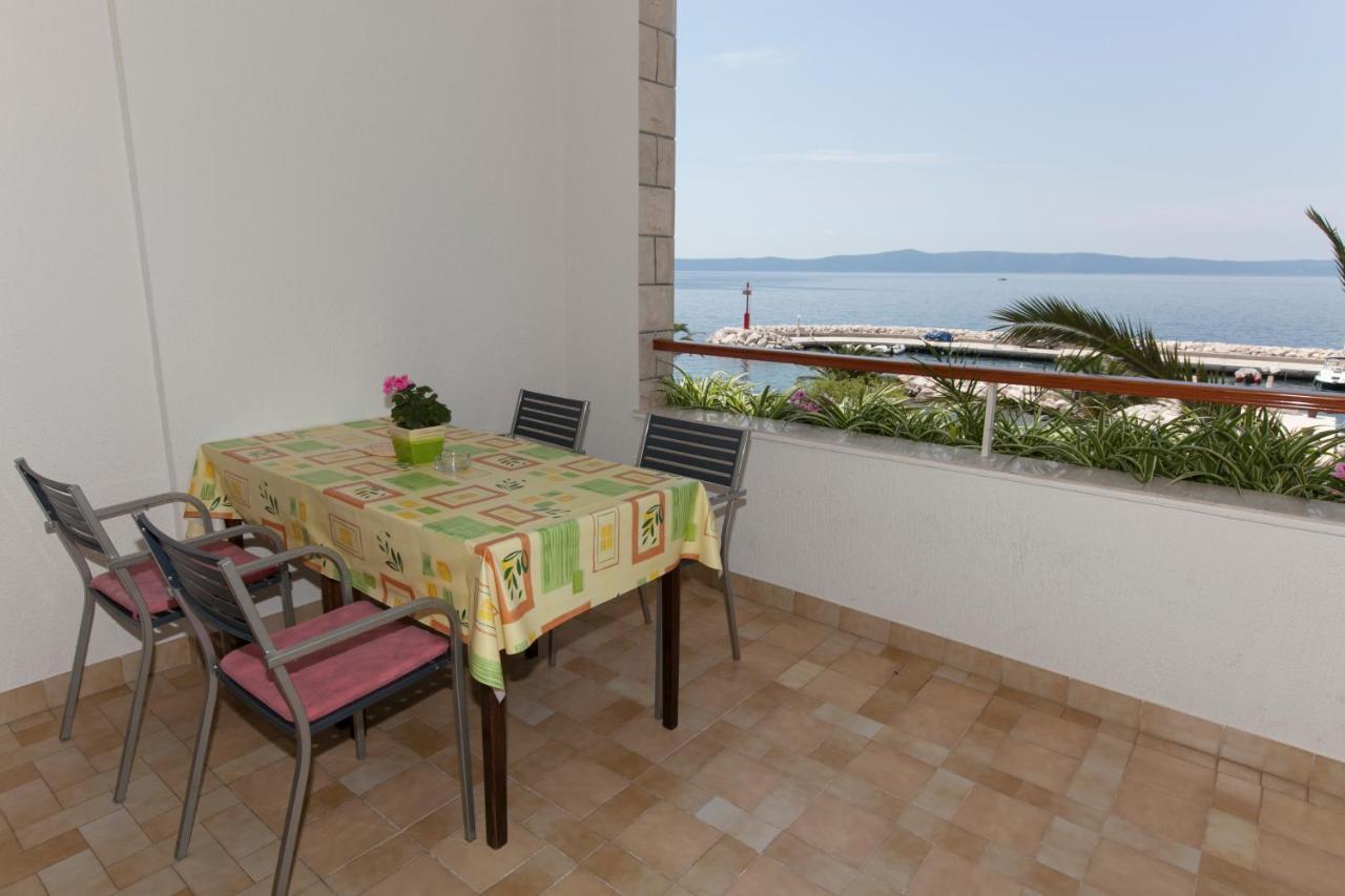 Apartments Milana Tučepi Eksteriør billede