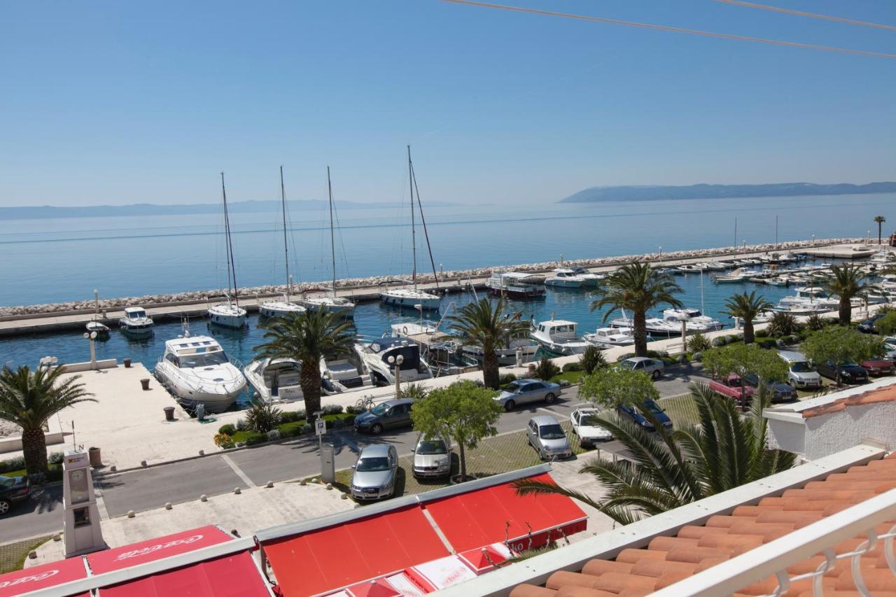 Apartments Milana Tučepi Eksteriør billede