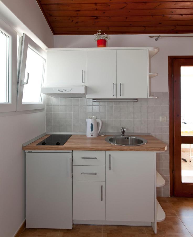 Apartments Milana Tučepi Eksteriør billede