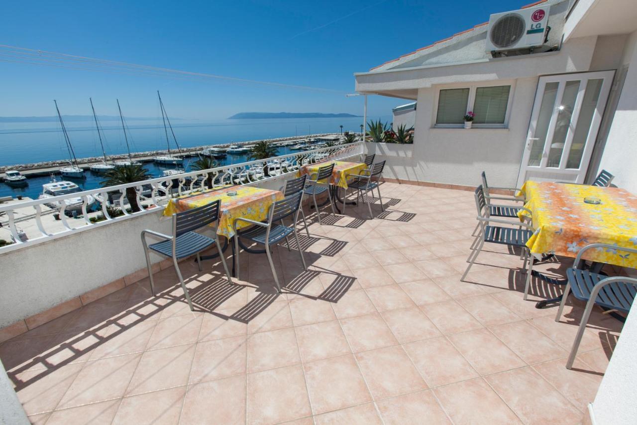 Apartments Milana Tučepi Eksteriør billede